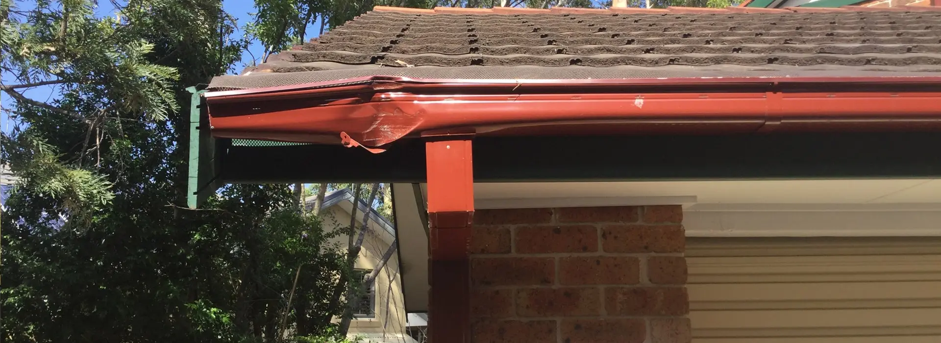 gutter-cleaning-slider